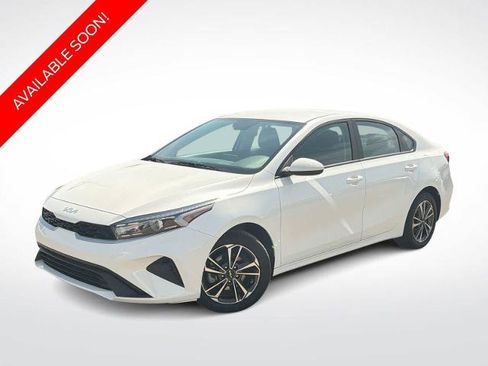 Used 2024 Kia Forte LXS FWD image 1
