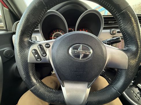 Used 2014 Scion tC image 19