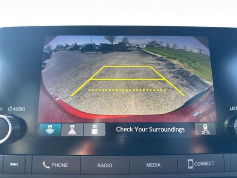 Used 2025 Honda HR-V Sport image 23