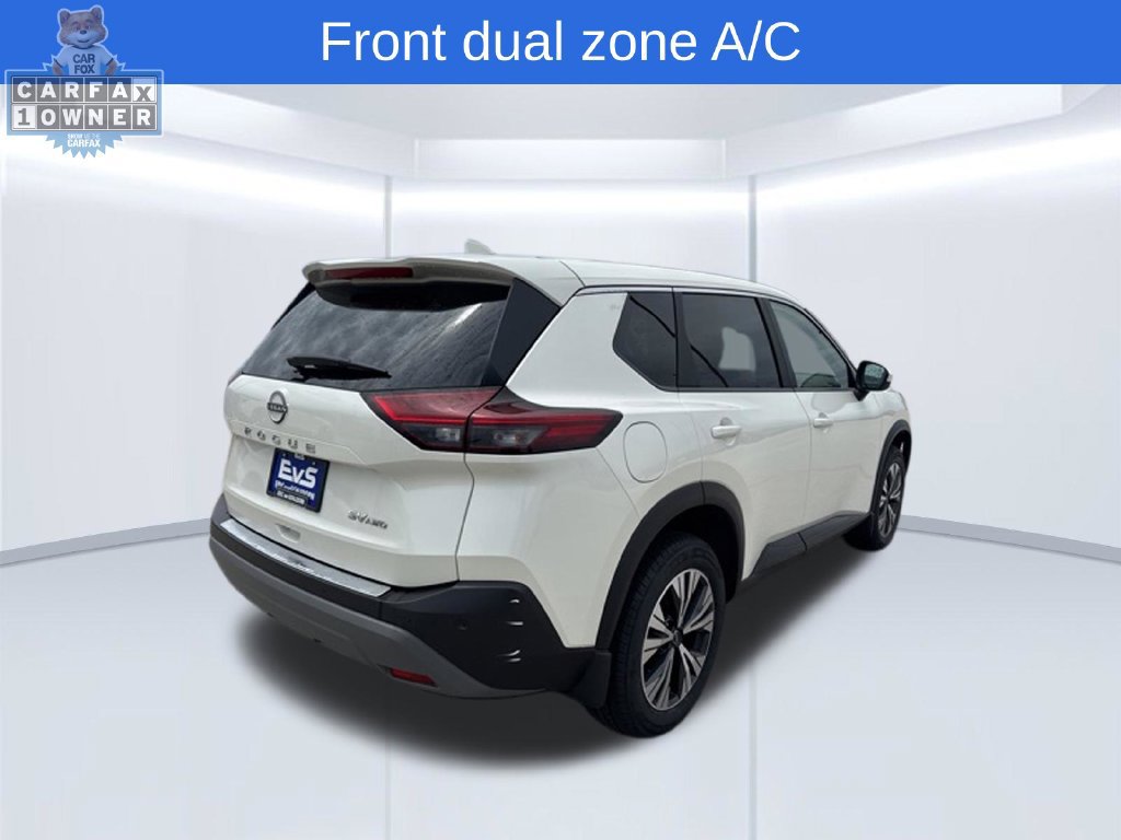 Used 2023 Nissan Rogue SV AWD/4WD image 3