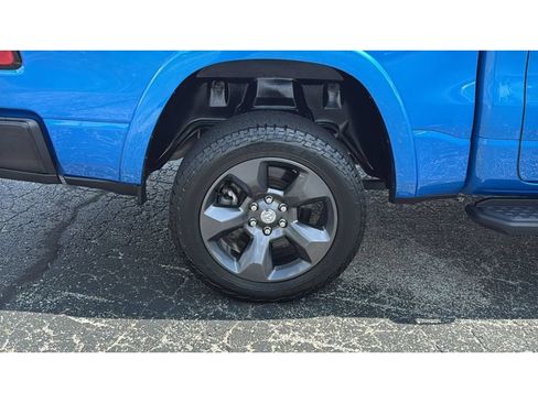 Used 2023 RAM 1500 Big Horn AWD/4WD image 12