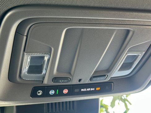 Used 2022 Chevrolet Silverado 1500 Custom Trail Boss w/ LPO, Dark Essentials Package image 21