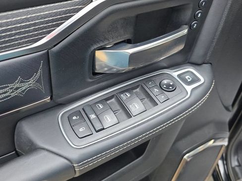 Used 2021 RAM 2500 Limited w/ Body Color Bumper Group AWD/4WD image 22