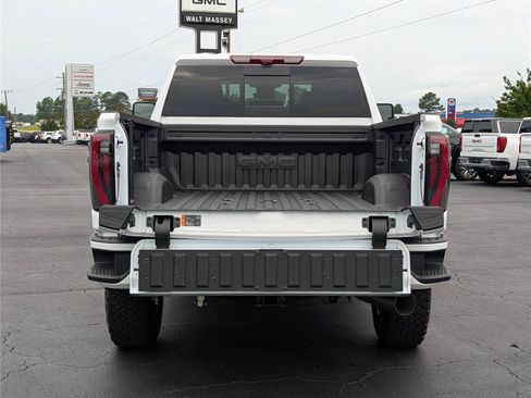New 2026 GMC Sierra 2500 AT4 w/ AT4 Premium Plus Package AWD/4WD image 5
