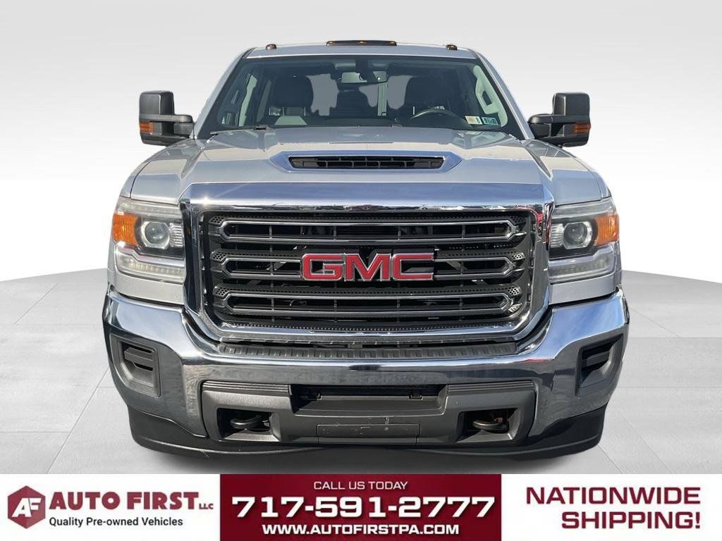 Used 2017 GMC Sierra 3500 4x4 Crew Cab image 2