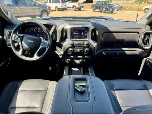 Used 2022 Chevrolet Silverado 2500 LTZ w/ LTZ Texas Edition AWD/4WD image 15