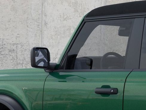 New 2025 Ford Bronco 4-Door image 22