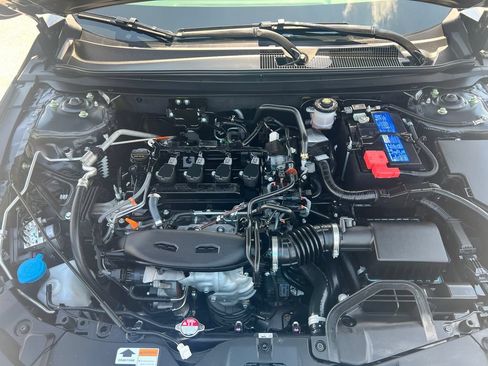 Used 2025 Honda Accord SE image 38