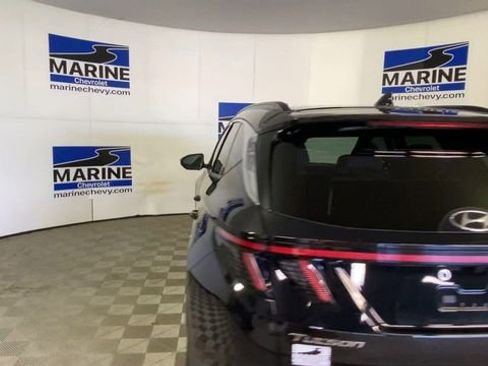 Used 2023 Hyundai Tucson Limited image 9