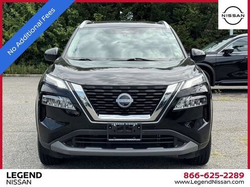 Certified 2023 Nissan Rogue SV w/ SV Premium B Package AWD/4WD image 2