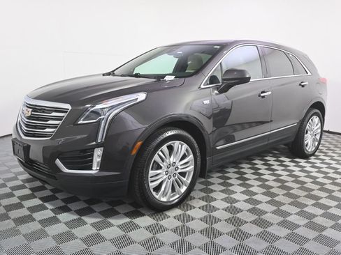 Used 2018 Cadillac XT5 Premium Luxury AWD/4WD image 2