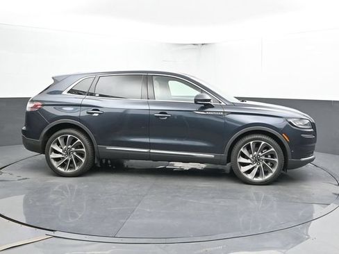 Used 2021 Lincoln Nautilus Reserve w/ Equipment Group 201A AWD/4WD image 4