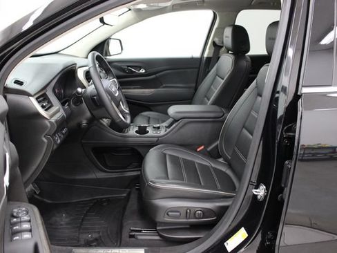 Used 2023 GMC Acadia Denali w/ Black Diamond Edition AWD/4WD image 11