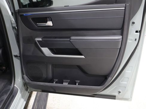 Used 2024 Toyota Tundra Platinum image 21