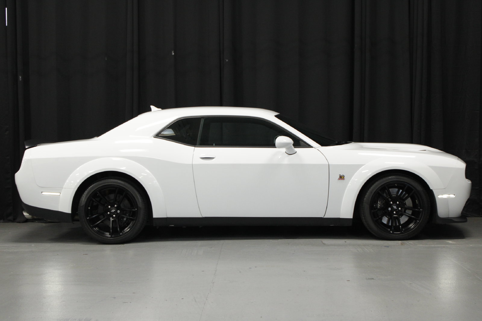 Used 2023 Dodge Challenger R/T Scat Pack RWD image 8