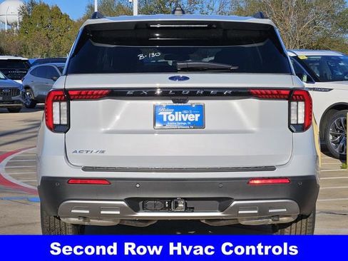 New 2026 Ford Explorer Active image 8