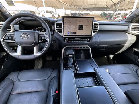 Used 2026 Toyota Sequoia Platinum image 15