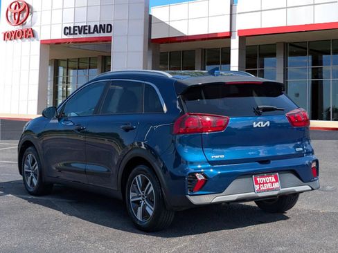 Used 2022 Kia Niro LXS FWD image 5