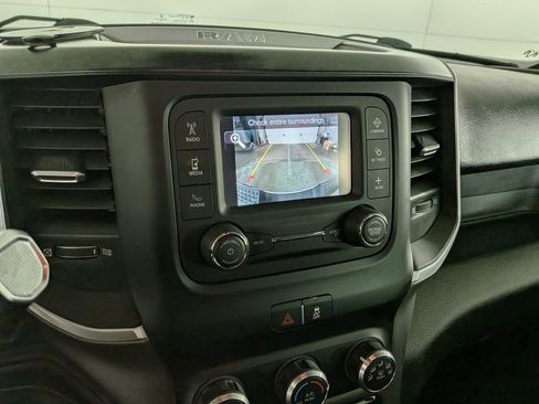 Used 2021 RAM 2500 Big Horn image 23