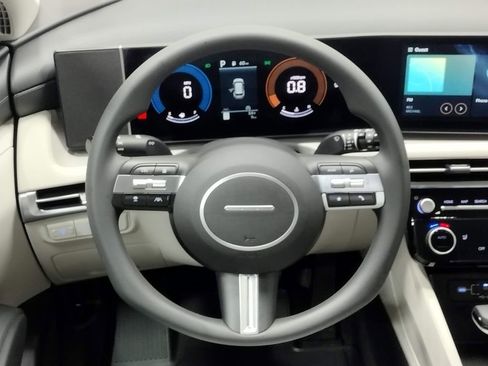 Certified 2025 Hyundai Tucson SEL image 33