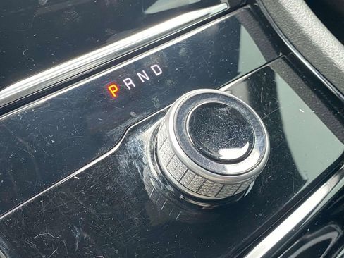 Used 2023 Jeep Grand Cherokee Altitude AWD/4WD image 28