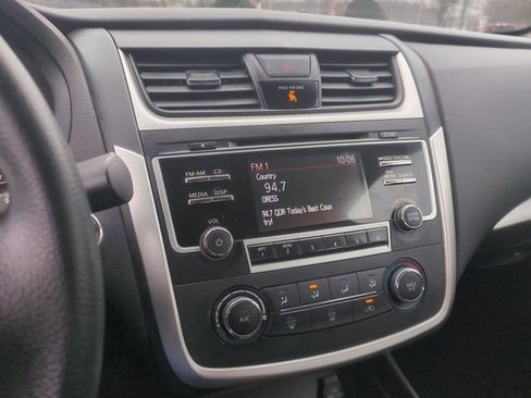 Used 2017 Nissan Altima 2.5 S w/ Power Driver Seat Package image 24