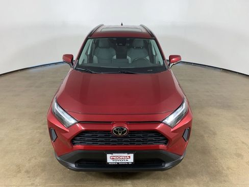 Used 2023 Toyota RAV4 XLE w/ Convenience Package FWD image 4