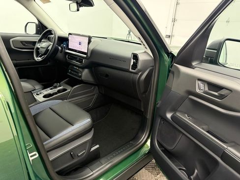 New 2025 Ford Bronco Sport Outer Banks w/ Outer Banks Tech Package+ image 25