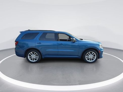 Used 2024 Dodge Durango GT RWD image 9