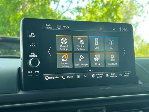 Used 2023 Honda Pilot Elite image 35