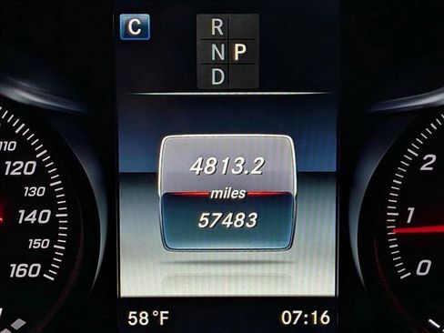 Used 2019 Mercedes-Benz GLC 300 GLC 300 image 9