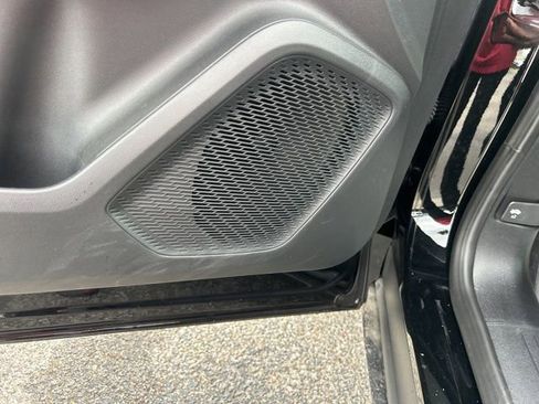 New 2026 Chevrolet Equinox EV LT image 14