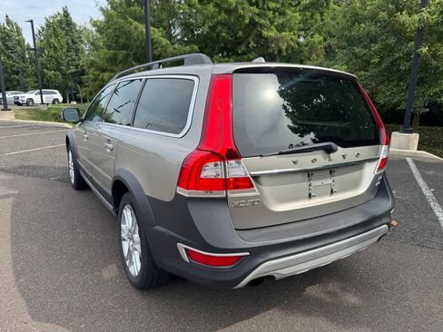Used 2016 Volvo XC70 T5 Premier w/ Protection Package AWD/4WD image 3