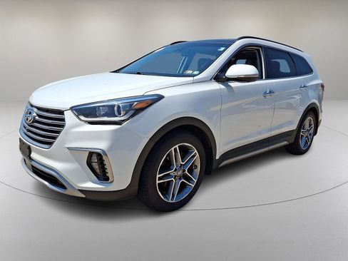 Used 2017 Hyundai Santa Fe Limited AWD/4WD image 5