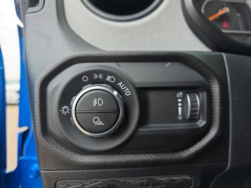 New 2026 Jeep Gladiator Sport image 24