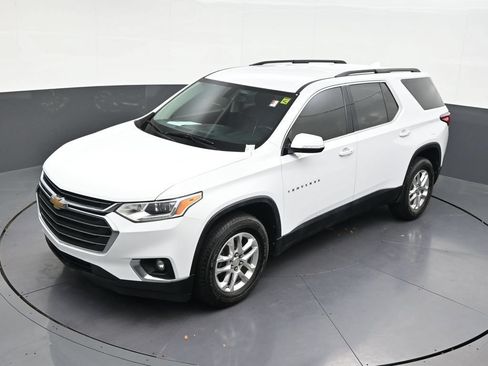 Used 2020 Chevrolet Traverse LT FWD image 15