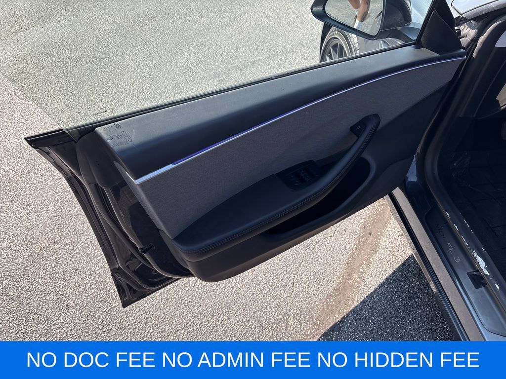 Used 2025 Tesla Model 3 RWD image 18