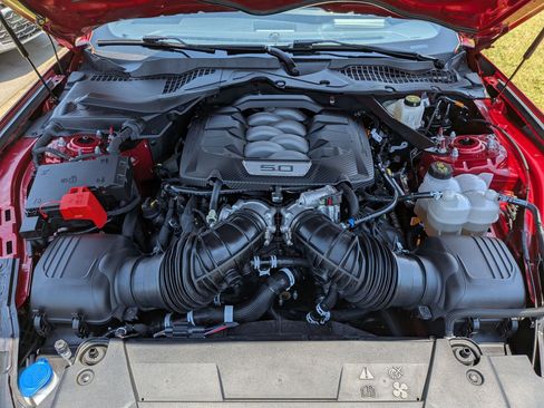 Used 2024 Ford Mustang GT Premium RWD image 34