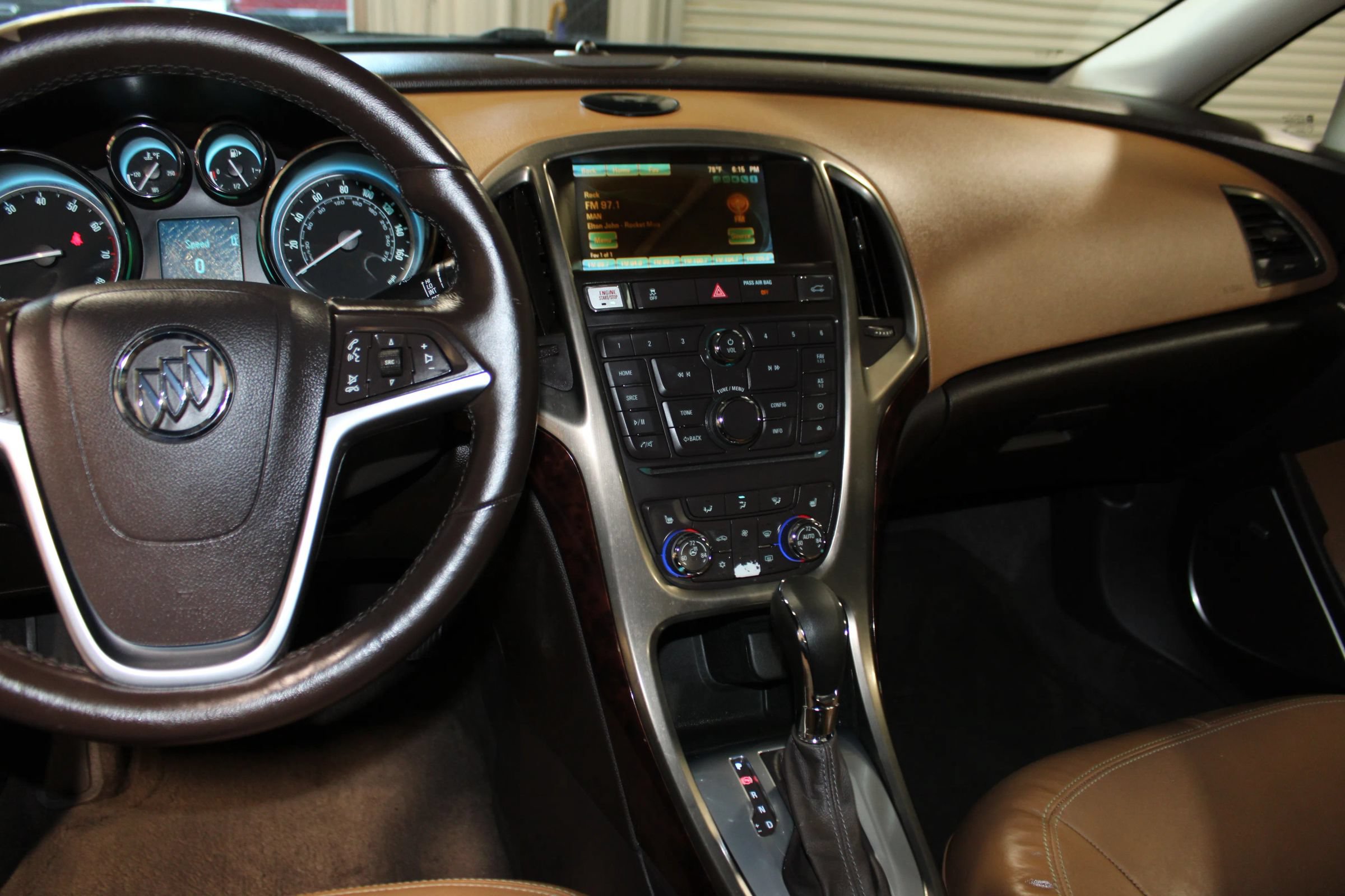 Used 2013 Buick Verano Leather FWD image 15
