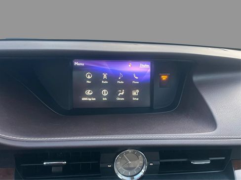 Used 2017 Lexus ES 350 w/ Luxury Package FWD image 16
