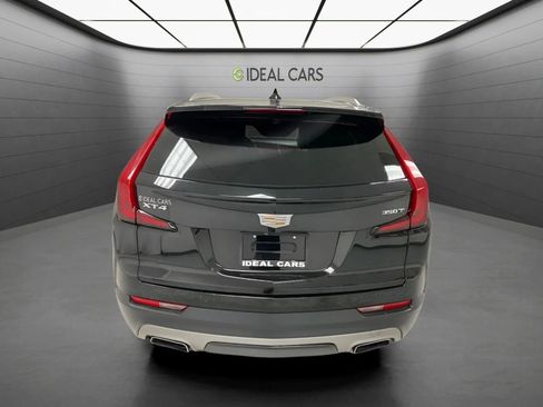 Used 2020 Cadillac XT4 Premium Luxury w/ Driver Awareness Package FWD image 6