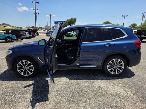 Used 2019 BMW X3 sDrive30i w/ Premium Package RWD image 8