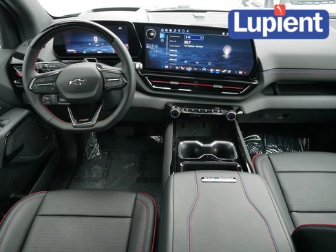 Used 2024 Chevrolet Silverado EV RST image 18