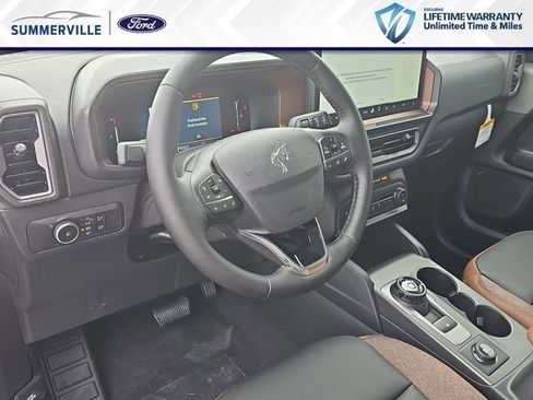 New 2026 Ford Bronco Sport Outer Banks w/ Outer Banks Tech Package+ AWD/4WD image 17