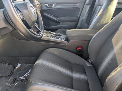 Used 2023 Honda Civic Sport image 15