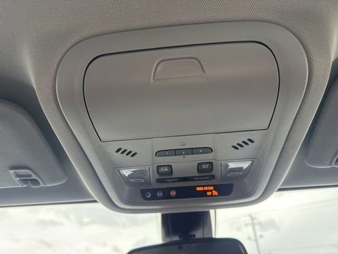 Used 2023 GMC Acadia AT4 image 26