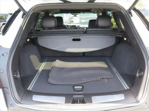 Used 2023 Cadillac XT5 Premium Luxury w/ Technology Package image 24