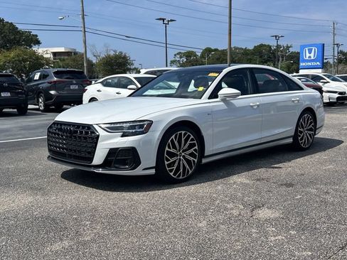 Used 2024 Audi A8 L 3.0T AWD/4WD image 8