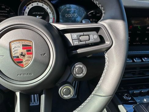 Certified 2025 Porsche 911 GT3 RS image 17