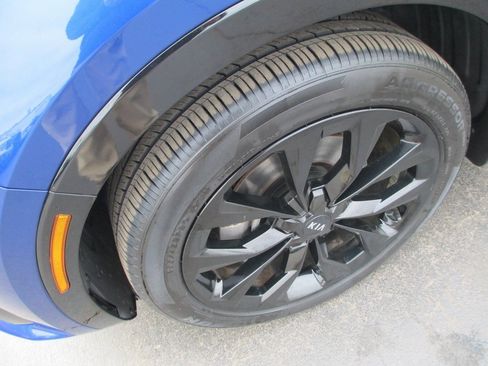 Used 2021 Kia Sorento SX image 12